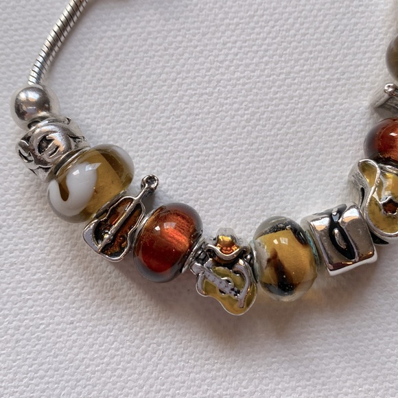 Musical & Country Western themed silver tone hand crafted charm bracelet, 8” - Picture 5 of 5